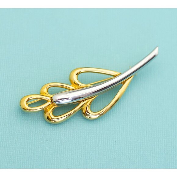 Vintage Minimalist Leaf Brooch, E29 - Picture 1 of 2